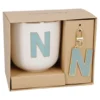 Becher Buchstabe mit Schlüsselanhänger, N/grün, 450 ml